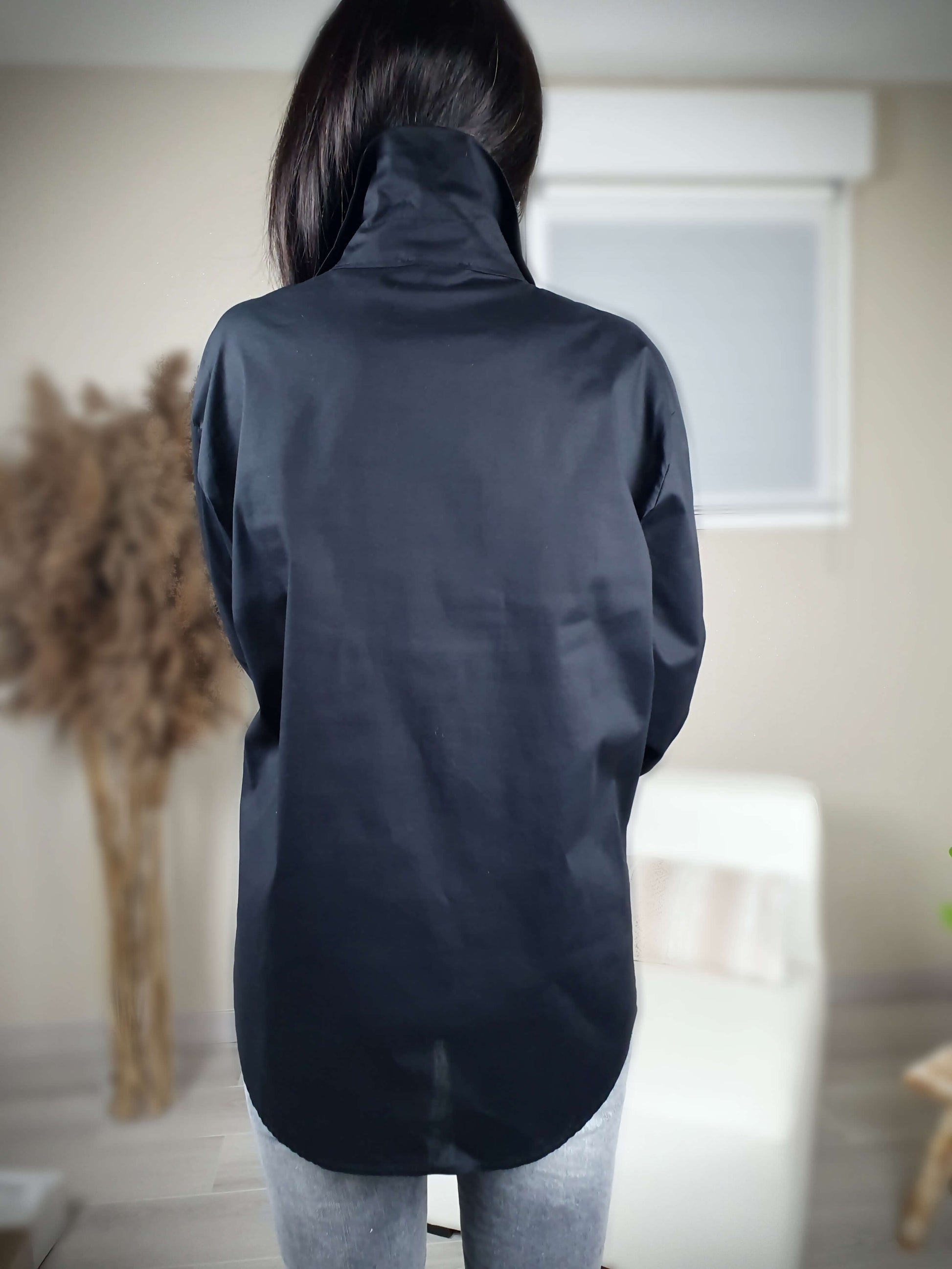 Chemise noire manche longue 100% coton de chez Gayano