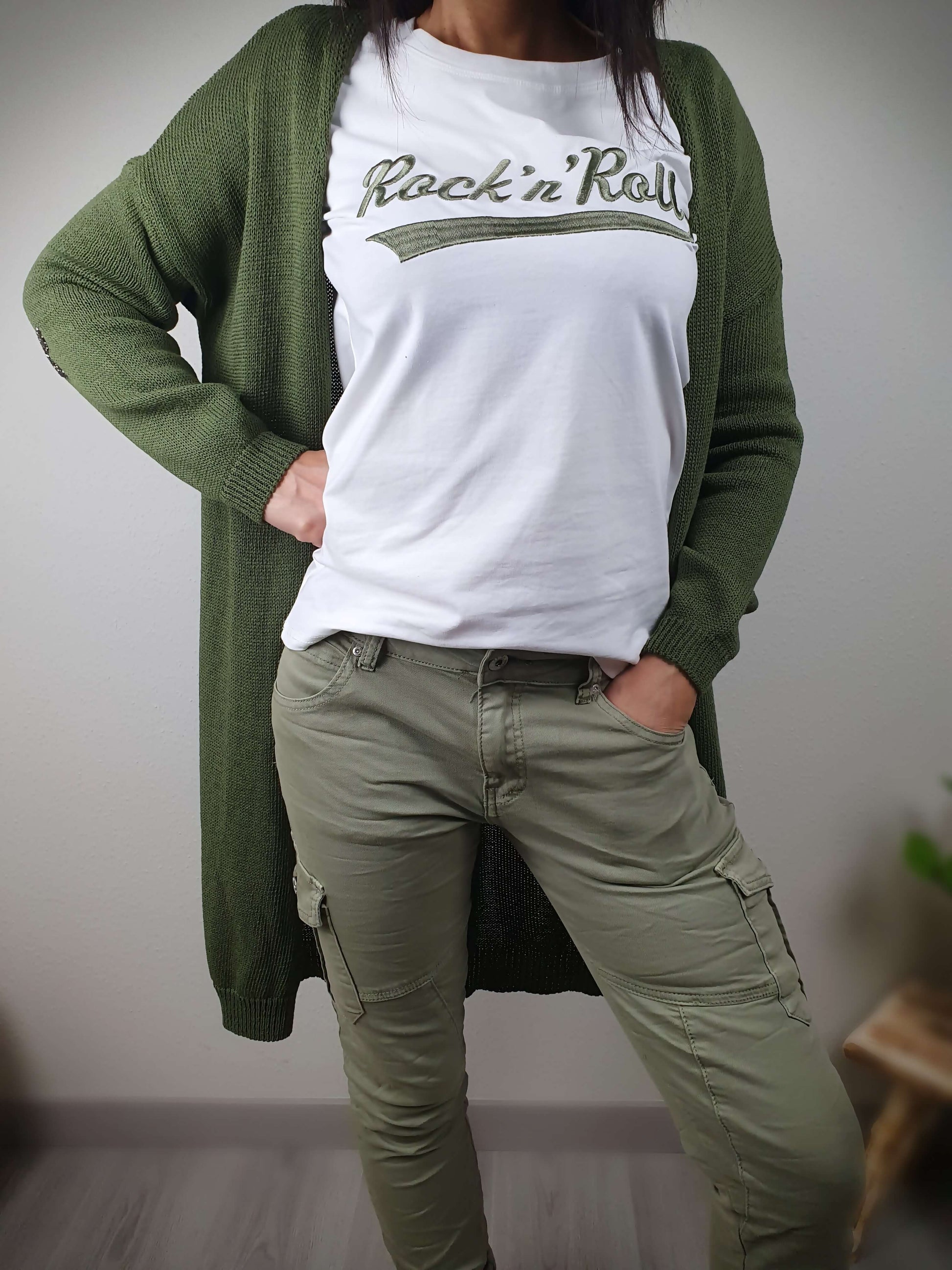 Gilet kaki manches longues en lurex à découvrir sur www.gayano.fr