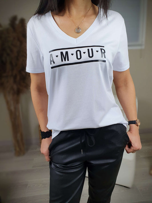 T-shirt blanc manches courtes, coupe droit oversize avec imprimé amour et coeur à découvrir www.gayano.fr